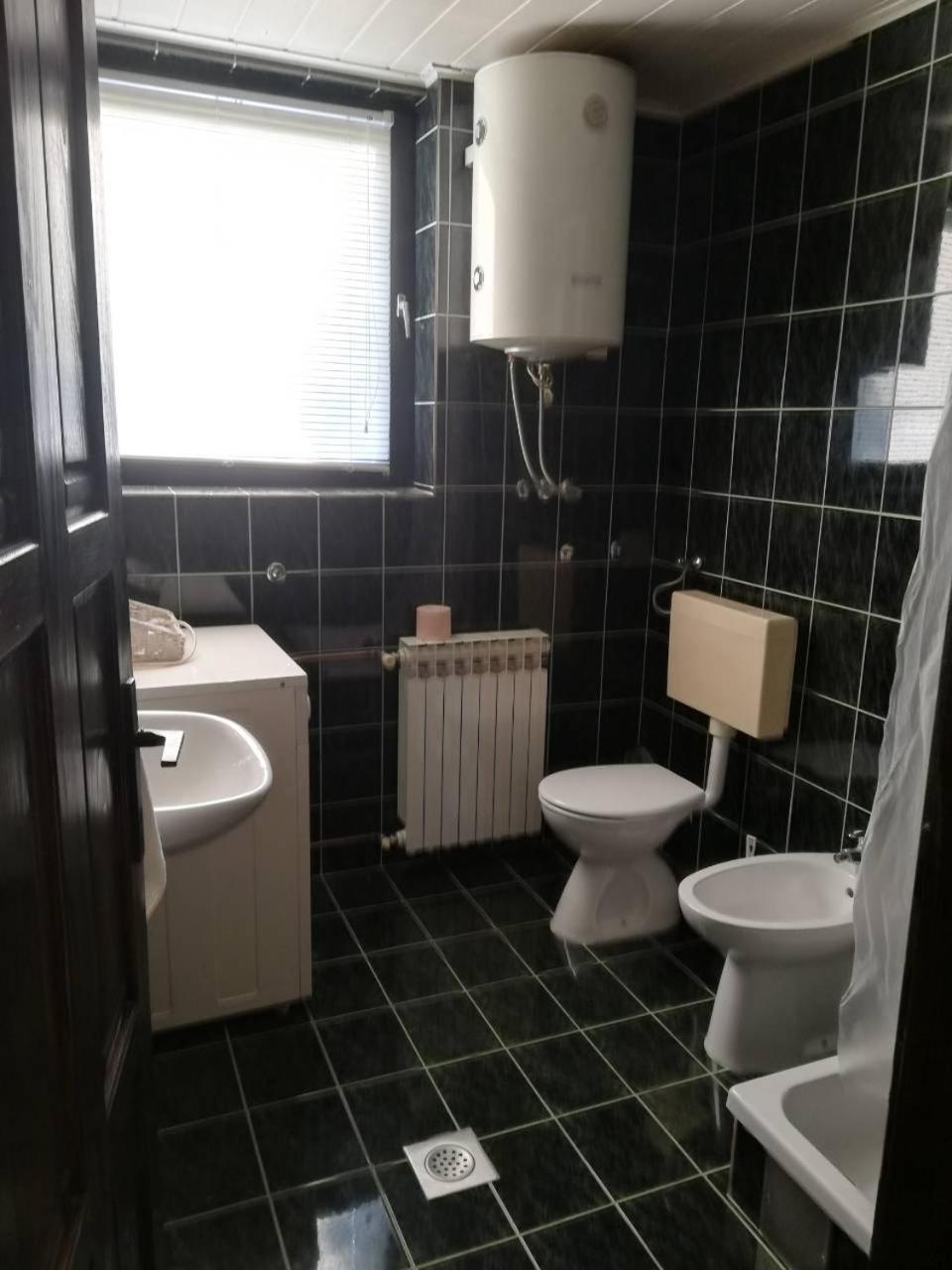 Studio Apartman Gorica Ogulin Esterno foto